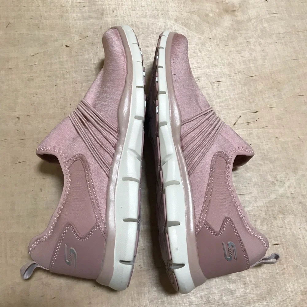 Skechers Memory Foam Ros Pink Slide On size 9